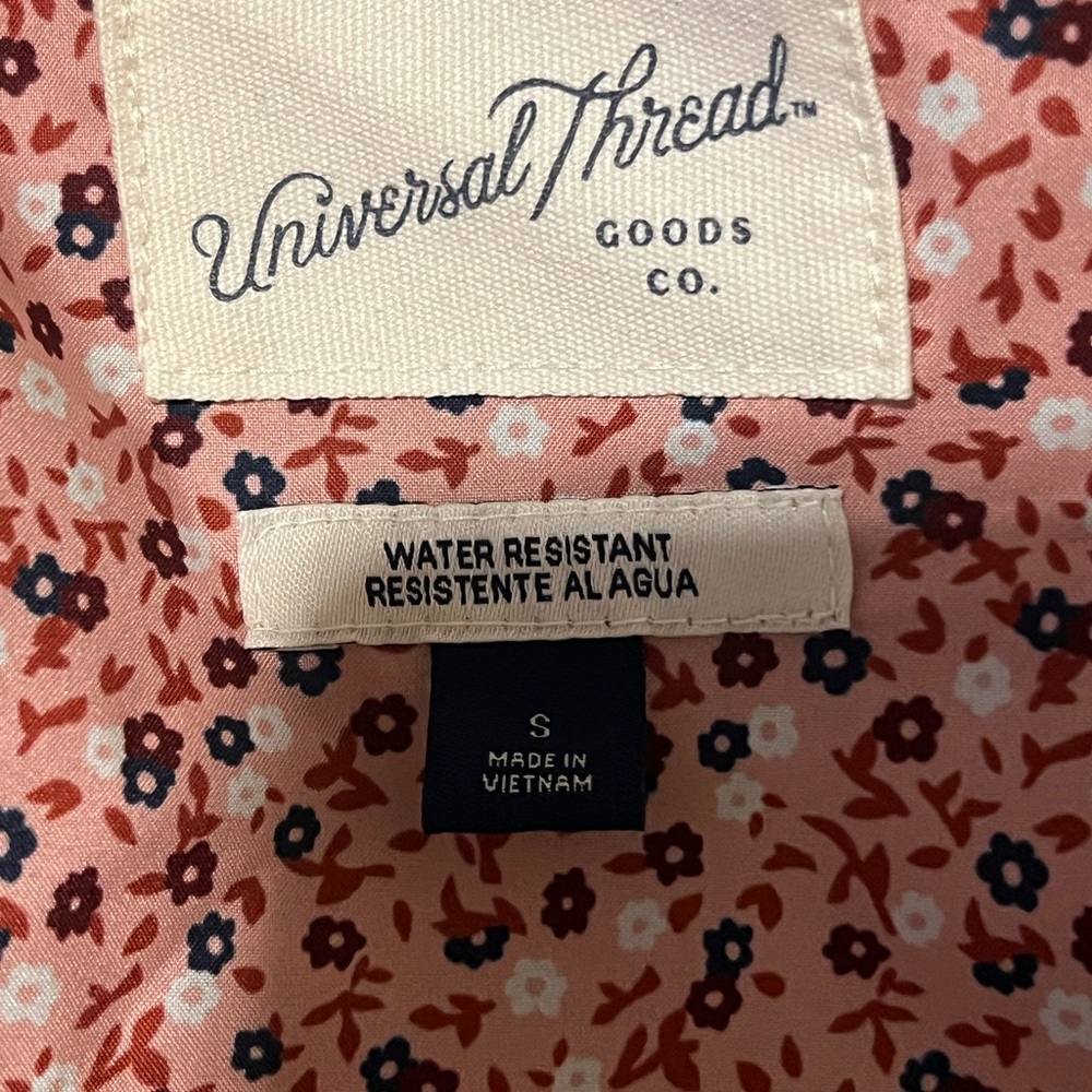 Universal Thread - Target Jacket - Picture 2 of 7